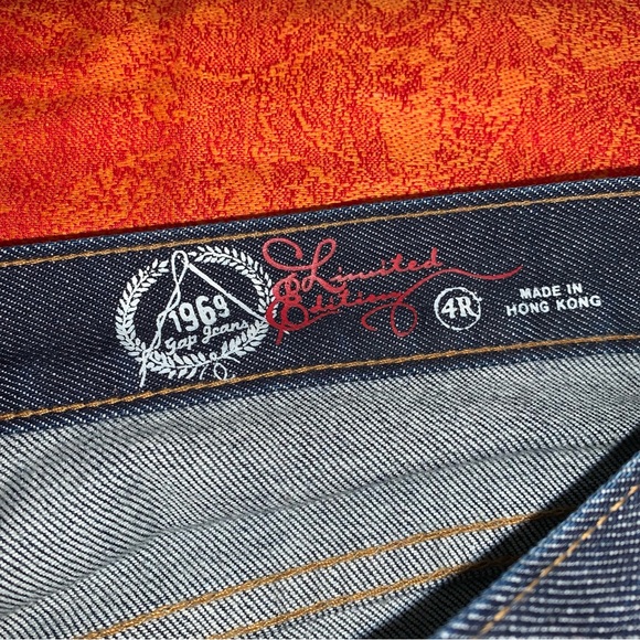 Gap 1969 Limited Edition Jeans - Picture 8 of 10